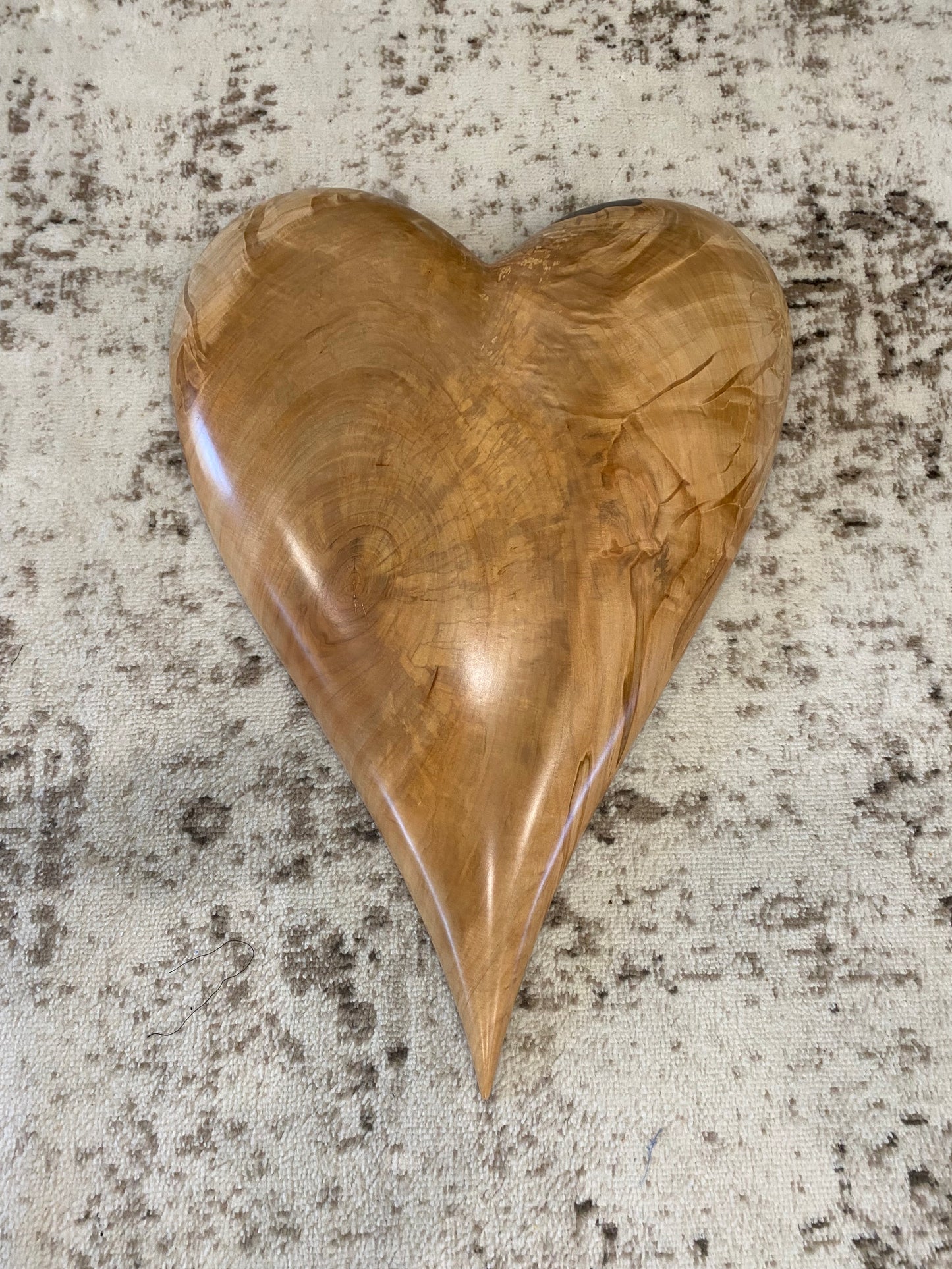 3D art Large Hand Carved Wooden Heart Wall Decor – 3D Rustic Wood Heart Sculpture – Anniversary / Wedding Gift – Handmade Natural Wood Art