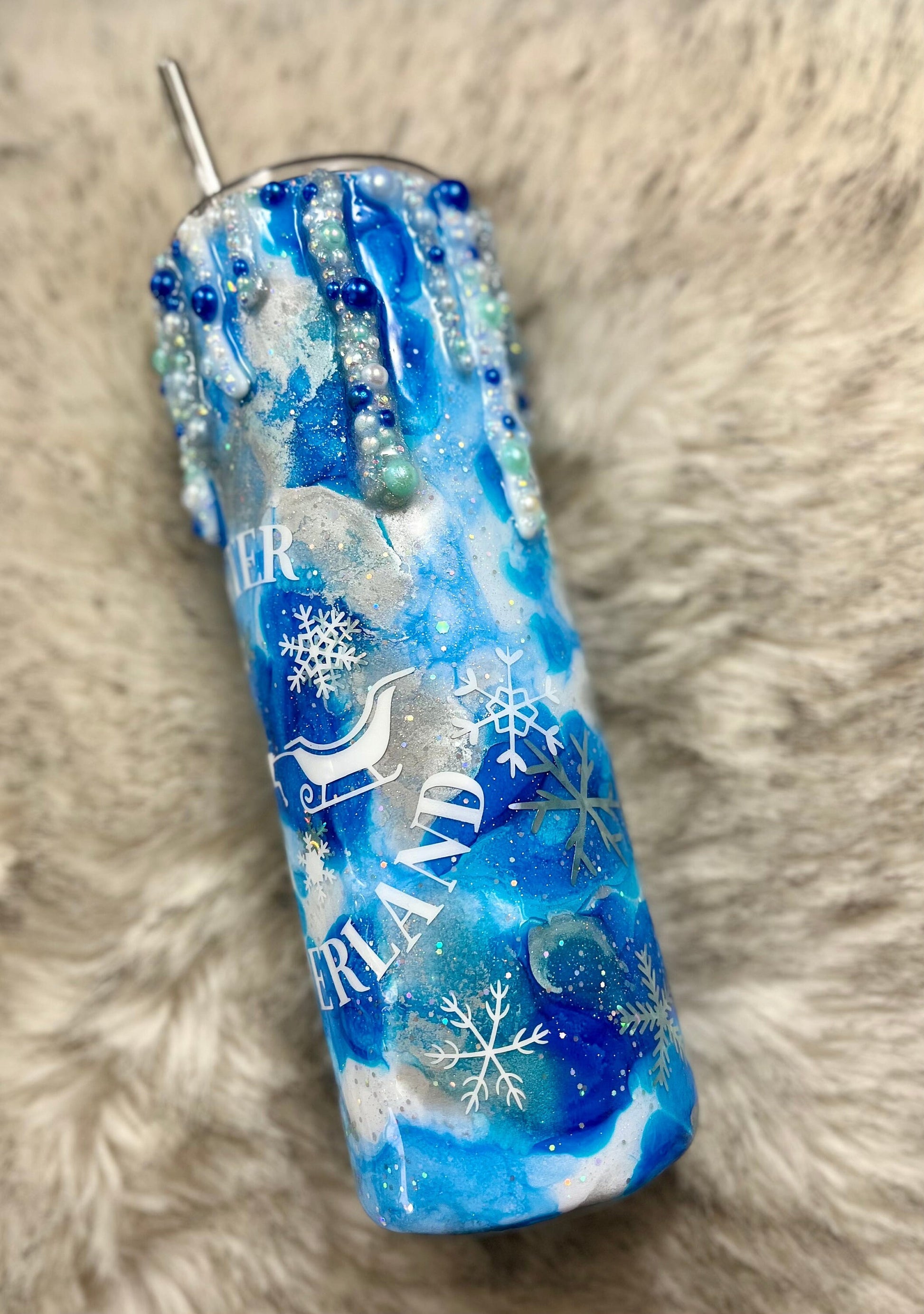 Winter wonderland rhinestones Tumbler Epoxy Tumbler Christmas Gifts Christmas Coffee Cup Coffee Gifts Christmas Decor Merry Christmas Tumbl